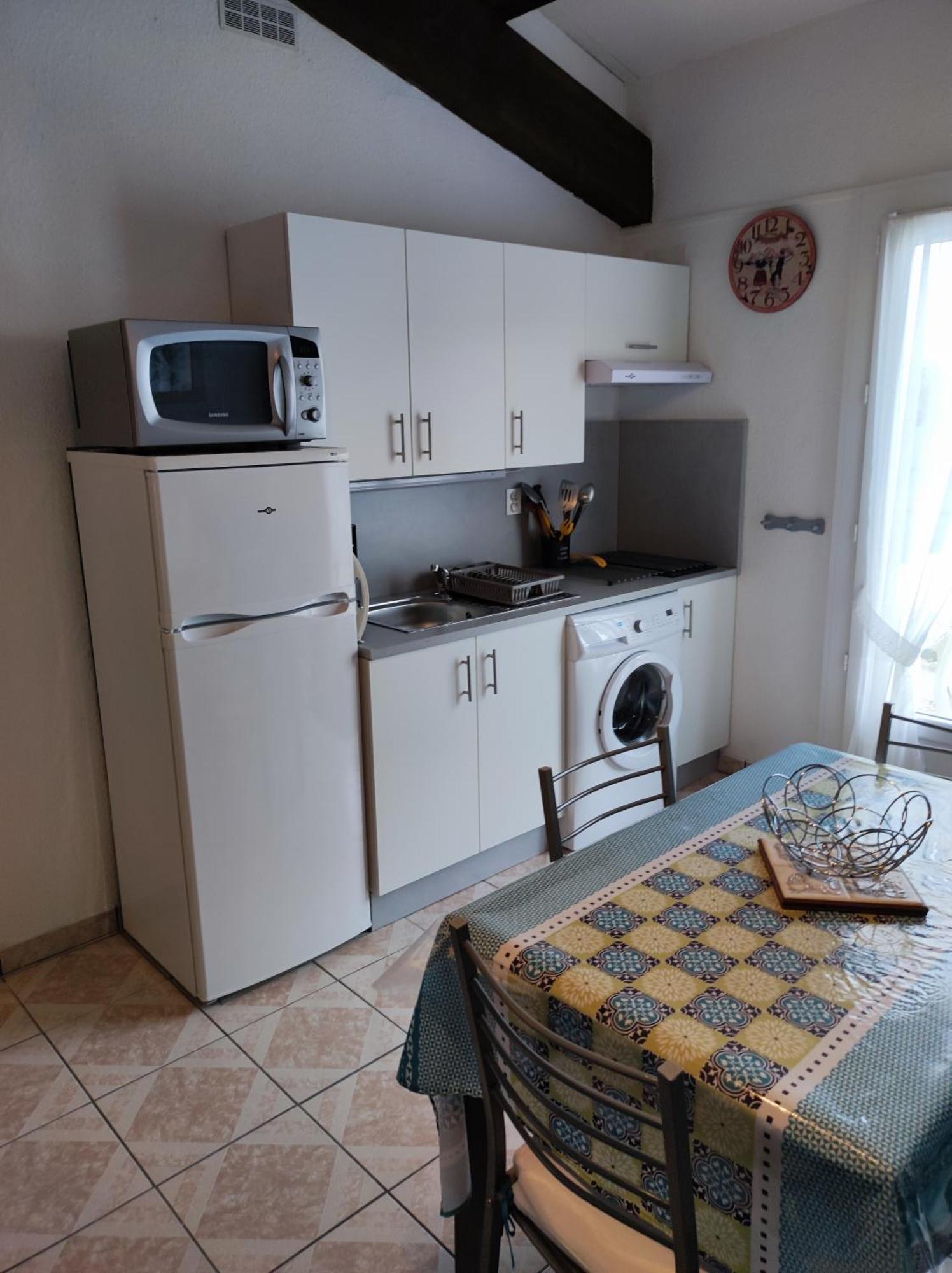 Holiday home Douce Toison D'or Avec Clim Et Wifi *